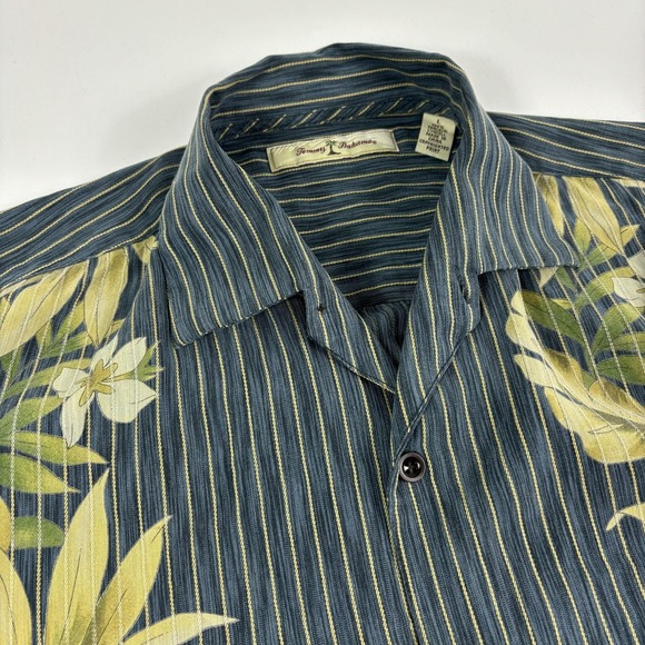 Tommy Bahama Shirt Mens L Blue Floral Stripe Hawaiian Short Sleeve Button Front - Picture 2 of 10